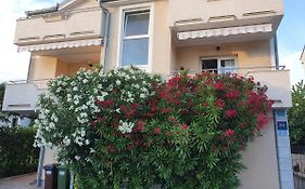 Apartments Zoretic